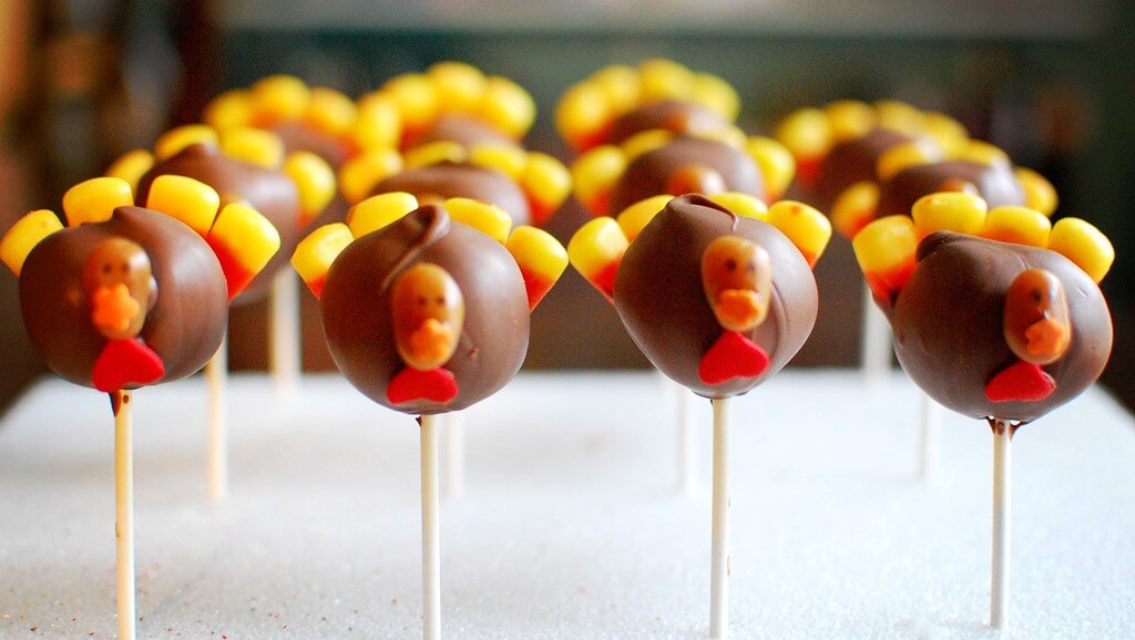 candy popsicles made to look like turkeys